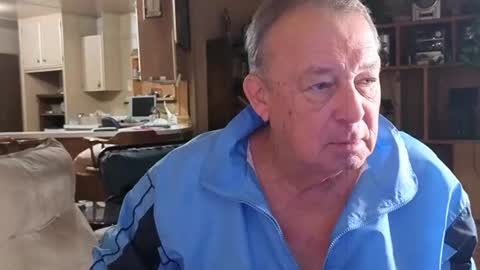 Snapshot of dakit2 chatting on November 30, 4:44 pm dakit online show from November 30, 4:44 pm