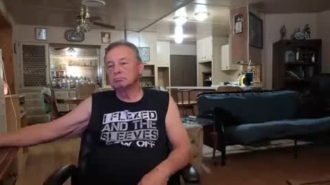 Snapshot of dakit2 chatting on February 20, 2:50 pm dakit online show from February 20, 2:50 pm