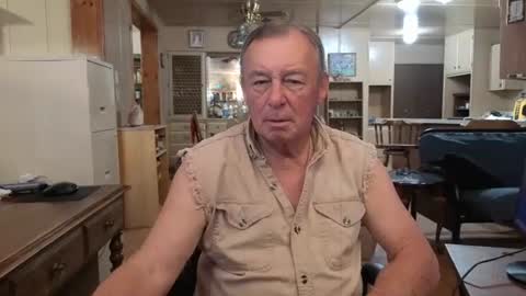 Snapshot of dakit2 chatting on February 24, 2:37 pm dakit online show from February 24, 2:37 pm