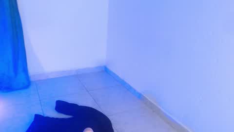 VALENTINA  online show from November 17, 7:30 pm