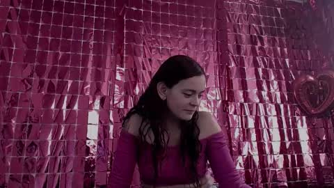 Dakota and Aron online show from October 26, 8:48 pm