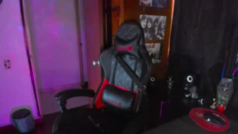 Dakota Crab online show from January 26, 6:58 pm