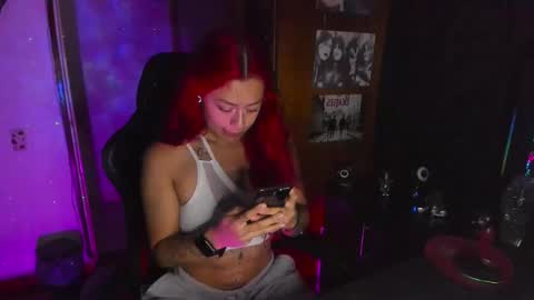 Dakota Crab online show from February 20, 1:03 am