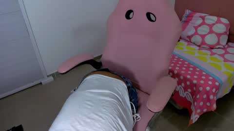 DAKOTA online show from December 21, 4:08 am