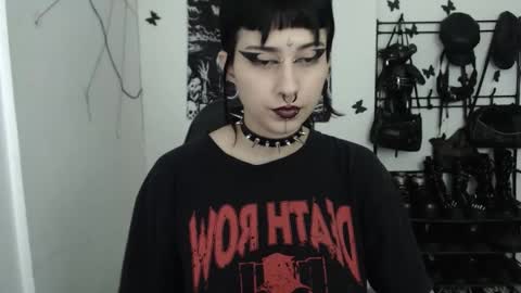 dakota online show from November 6, 11:33 am