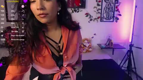 Snapshot of dakota_ro chatting on June 16, 11:18 pm Caroliina online show from June 16, 11:18 pm