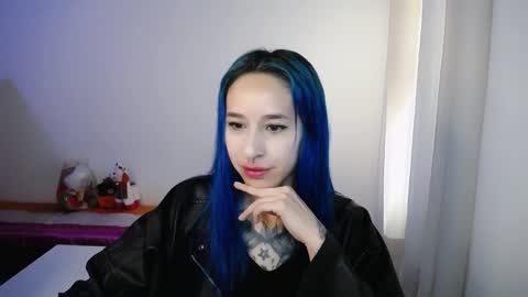 Maca online show from December 2, 3:29 pm