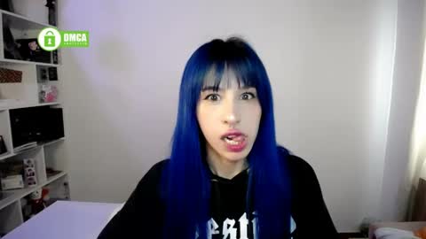 Snapshot of dakota_senju chatting on June 5, 7:30 pm Maca online show from June 5, 7:30 pm