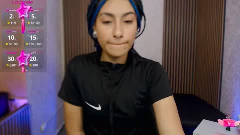 Snapshot of dakota_tay1 chatting on October 19, 3:40 am Dakota online show from October 19, 3:40 am