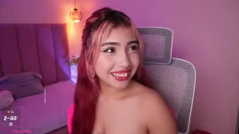 Snapshot of dakota_velvet chatting on June 30, 5:47 pm Dakota online show from June 30, 5:47 pm