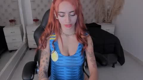 Snapshot of dakotababy_ chatting on June 17, 11:05 pm Dakota Baby online show from June 17, 11:05 pm