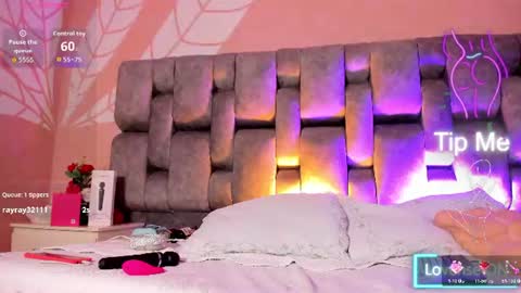 Snapshot of dalaymoore_ chatting on July 25, 12:31 am Dalay online show from July 25, 12:31 am