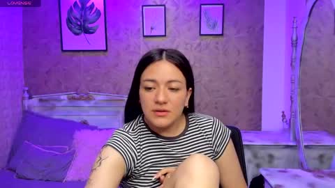 Snapshot of dali_collin chatting on June 1, 2:08 pm dali_collin online show from June 1, 2:08 pm