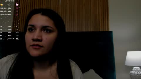 Snapshot of dalia_alissa chatting on May 11, 12:00 pm Violeta online show from May 11, 12:00 pm