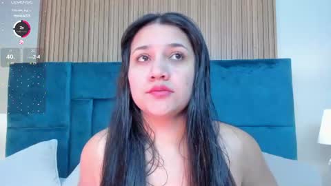 Snapshot of dalia_alissa chatting on June 23, 12:25 pm Violeta online show from June 23, 12:25 pm