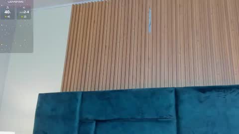 Snapshot of dalia_alissa chatting on June 27, 12:10 pm Violeta online show from June 27, 12:10 pm