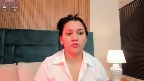 Snapshot of dalia_alissa chatting on July 17, 12:45 pm Violeta online show from July 17, 12:45 pm
