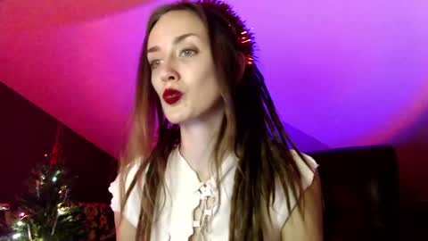 Dalia  online show from December 26, 1:32 pm