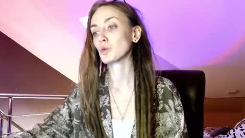 Dalia  online show from January 9, 10:20 am