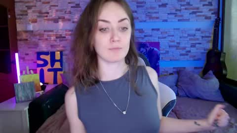 Dalia  online show from June 2, 10:39 am