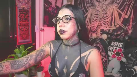 Snapshot of dalia_vorhees chatting on June 3, 1:30 am dalia_vorhees online show from June 3, 1:30 am