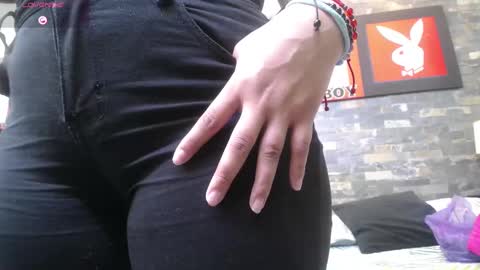 Snapshot of daliadubey chatting on November 19, 10:04 am dalia dubey online show from November 19, 10:04 am