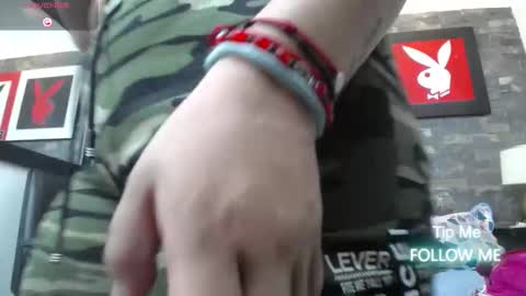 Snapshot of daliadubey chatting on November 25, 10:04 am dalia dubey online show from November 25, 10:04 am