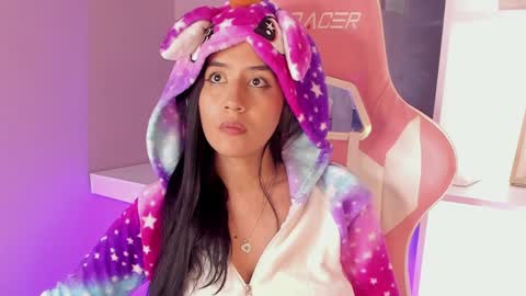 leila williams online show from January 1, 1:27 pm