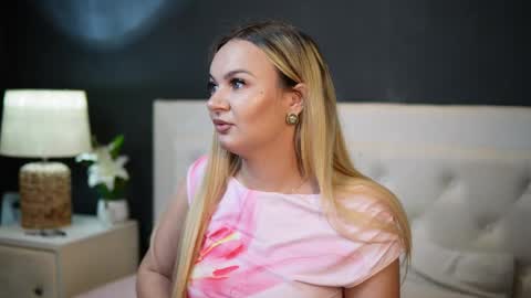 Snapshot of daliamissy chatting on June 9, 8:53 pm Dalia online show from June 9, 8:53 pm