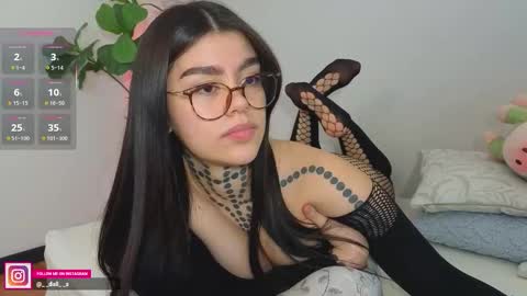 Snapshot of daliapunkt chatting on November 24, 9:03 pm Dalia online show from November 24, 9:03 pm