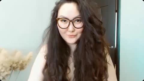 Snapshot of dalidayes chatting on March 20, 8:08 am Dali online show from March 20, 8:08 am