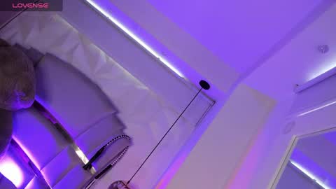 Dalila online show from January 29, 1:28 pm