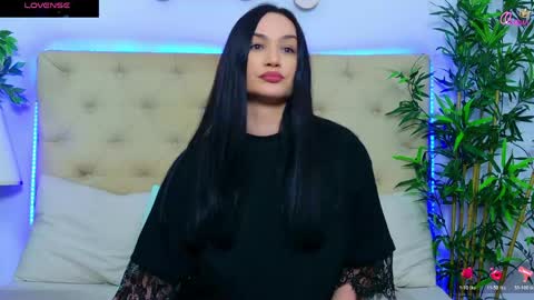 daliyaa_ online show from May 26, 11:50 am
