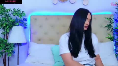daliyaa_ online show from June 22, 12:13 pm