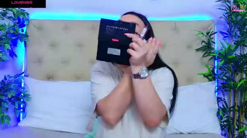 daliyaa_ online show from July 9, 12:09 pm