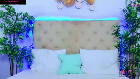 daliyaa_ online show from July 13, 12:19 pm