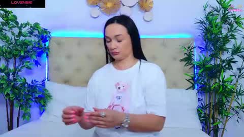 daliyaa_ online show from July 16, 12:00 pm