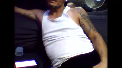 Snapshot of dallaslove23 chatting on November 21, 12:15 pm dallaslove23 online show from November 21, 12:15 pm