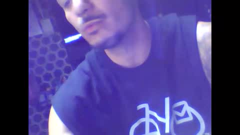 Snapshot of dallaslove23 chatting on December 1, 1:16 pm dallaslove23 online show from December 1, 1:16 pm