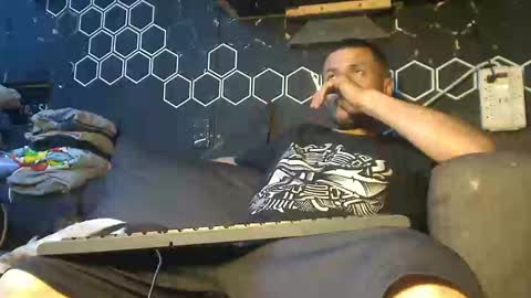 Snapshot of dallaslove23 chatting on February 10, 10:19 am dallaslove23 online show from February 10, 10:19 am