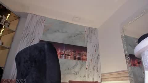 Snapshot of dallen_grant chatting on May 27, 1:19 pm Dallen Grant online show from May 27, 1:19 pm