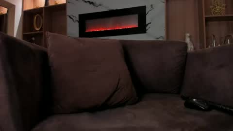 Snapshot of dallen_grant chatting on July 9, 12:53 pm Dallen Grant online show from July 9, 12:53 pm