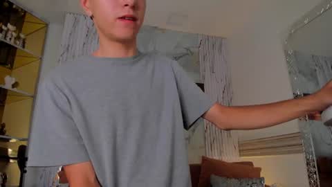 Snapshot of dallen_grant chatting on July 31, 12:59 pm Dallen Grant online show from July 31, 12:59 pm