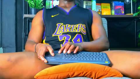 dalton_asher online show from November 11, 5:51 am