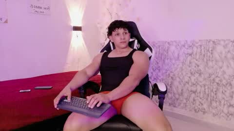Snapshot of dalton_bigcock chatting on May 30, 3:58 am dalton_bigcock online show from May 30, 3:58 am