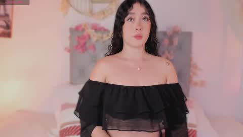 Snapshot of dalylarose chatting on May 11, 1:17 pm Dalyla online show from May 11, 1:17 pm