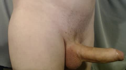 Snapshot of damageg00ds0 chatting on October 12, 4:33 am damageg00ds0 online show from October 12, 4:33 am