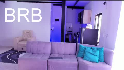 damar_felipe online show from February 6, 1:43 pm