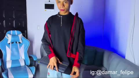 damar_felipe online show from March 1, 6:03 am