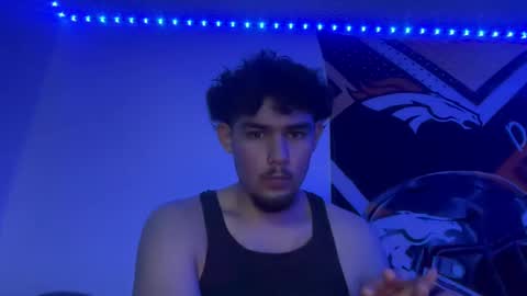 Snapshot of damiam_xj chatting on December 22, 11:20 pm damiam xj online show from December 22, 11:20 pm